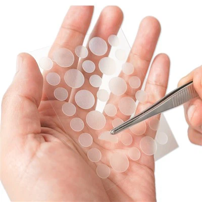 Garża ta 'pimple tonda inviżibbli għall-kura tal-ġilda